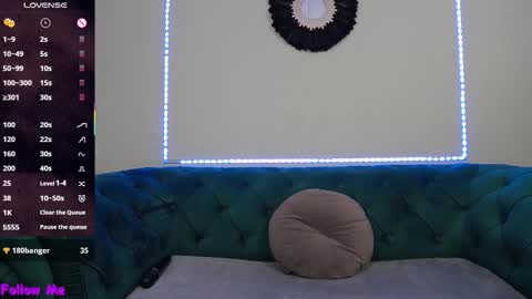 Snapshot of ivanacharm chatting on 11/28/25, 04:48 ivanacharm online show from 11/28/25, 04:48