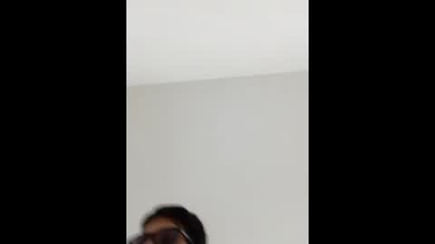Snapshot of ivanchelon chatting on 10/12/25, 01:48 Vanchi online show from 10/12/25, 01:48