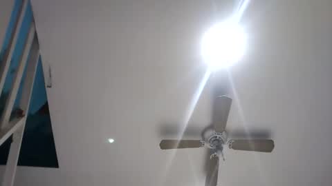 Vanchi online show from 04/23/26, 01:07