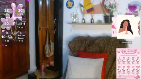 Snapshot of ivanna_dl chatting on 06/23/26, 01:14 Ivanna online show from 06/23/26, 01:14