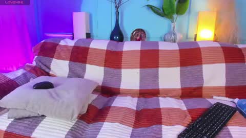 Snapshot of ivanna_wesley chatting on 06/17/26, 04:15 Ivanna online show from 06/17/26, 04:15