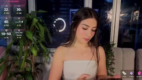 Ivanna West online show from 10/07/25, 10:34