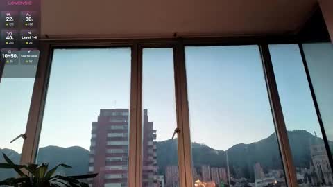 Ivanna West online show from 10/23/25, 10:47