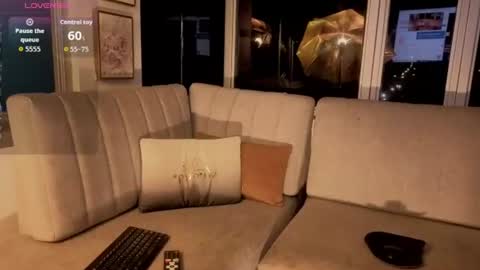 Ivanna West online show from 06/09/26, 10:05