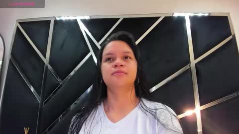 Snapshot of ivannaa18 chatting on 10/14/25, 03:29 ivannaa18 online show from 10/14/25, 03:29