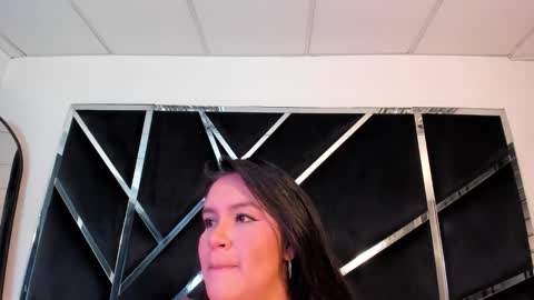 Snapshot of ivannaa18 chatting on 10/26/25, 03:56 ivannaa18 online show from 10/26/25, 03:56