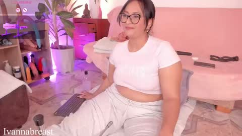 Ivannabreast online show from 02/28/25, 11:34