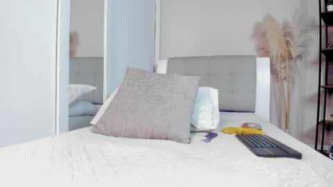 Snapshot of ivannajackson1 chatting on 10/30/25, 04:47 ivanna online show from 10/30/25, 04:47