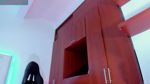 Snapshot of ivannapretyts chatting on 11/03/25, 04:19 ivannapretyts online show from 11/03/25, 04:19