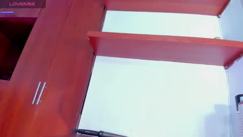 Snapshot of ivannapretyts chatting on 11/04/25, 04:39 ivannapretyts online show from 11/04/25, 04:39