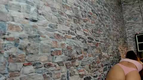 Ivis  online show from 02/10/25, 11:25