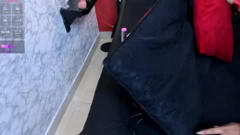 Ivis  online show from 02/08/26, 01:03