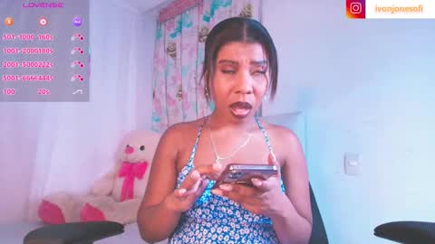  Ivon  Miss Jones  online show from 11/22/25, 02:43