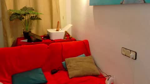 Ivonne online show from 03/17/26, 10:46