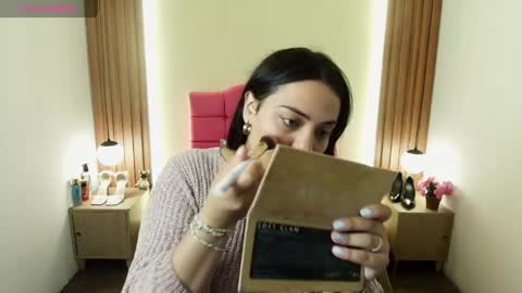 I V O N N E R O S S online show from 03/30/26, 11:55