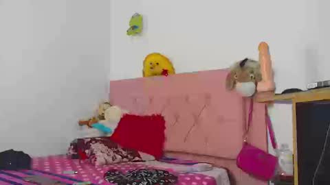 ivonneth online show from 03/19/26, 10:58