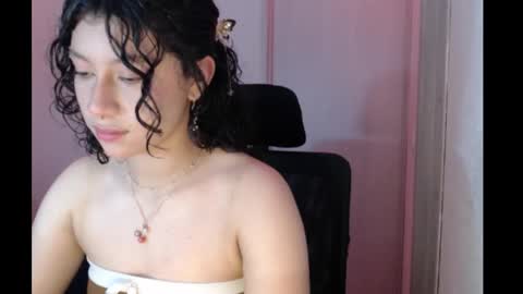 ivonny111 online show from 11/27/25, 12:35