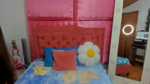 Ivonny online show from 11/13/25, 11:09