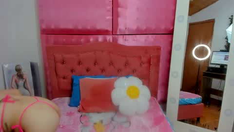 Ivonny online show from 11/25/25, 11:10