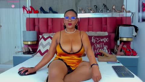 Snapshot of ivonsanchez chatting on 01/09/26, 03:20 IVONSANCHEZ online show from 01/09/26, 03:20