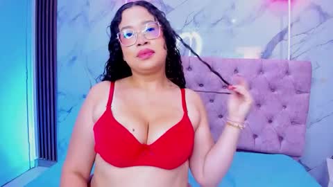 ivonygarciia online show from 03/03/26, 07:42