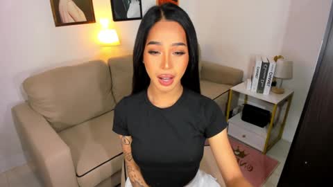 kirstenelsie online show from 01/11/25, 05:10