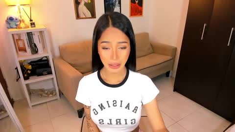 kirstenelsie online show from 02/25/25, 12:47