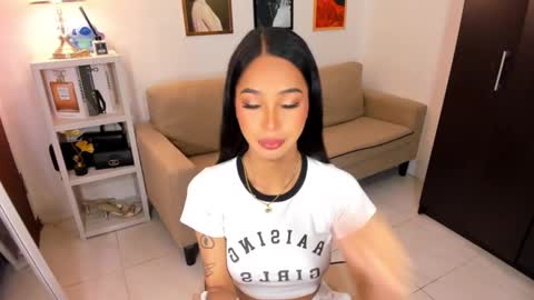 kirstenelsie online show from 03/03/25, 01:21