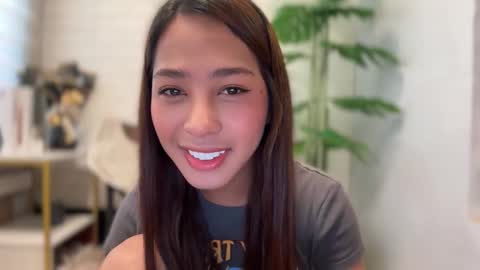 kirstenelsie online show from 11/06/25, 01:50