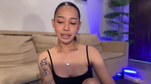 kirstenelsie online show from 01/14/26, 01:11