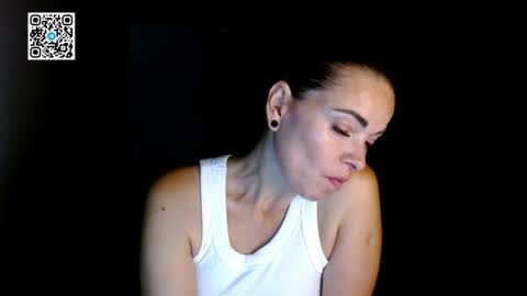 Lana online show from 06/12/26, 08:52