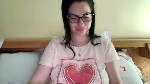 Ivory online show from 12/30/24, 07:32