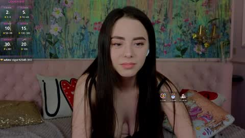 ivorywood_ online show from 04/01/26, 05:10