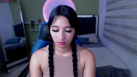 Snapshot of ivvoncute chatting on 05/21/26, 01:56 ivvoncute online show from 05/21/26, 01:56