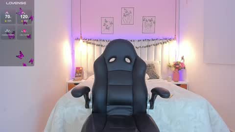 maria  online show from 01/15/25, 12:09