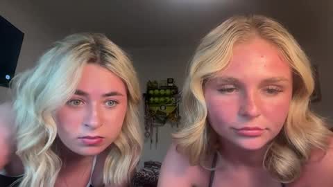 Snapshot of ivy__monroe chatting on 06/15/26, 02:14 ivy__monroe online show from 06/15/26, 02:14