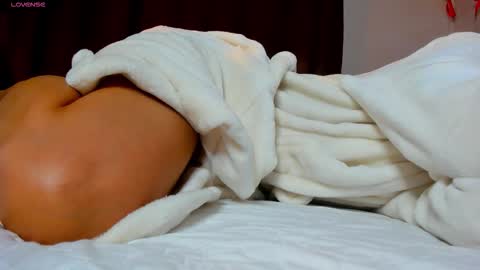 Ivy online show from 03/08/26, 02:04