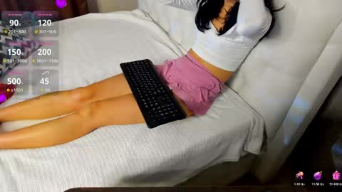 Ivy online show from 04/28/26, 02:27