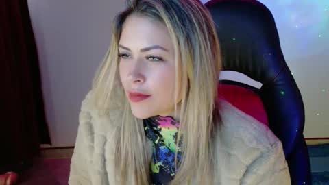 Snapshot of ivy__taylorr chatting on 10/23/25, 08:29 Diana Rojas online show from 10/23/25, 08:29