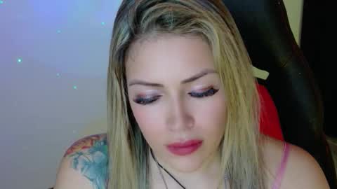 Snapshot of ivy__taylorr chatting on 11/26/25, 09:27 Diana Rojas online show from 11/26/25, 09:27