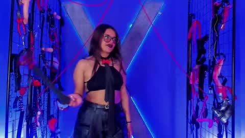 Snapshot of ivy_bdsm chatting on 11/15/25, 01:29 ivy_bdsm online show from 11/15/25, 01:29