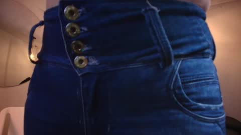 ivy_bonnie online show from 11/10/25, 11:53