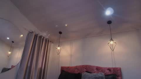 ivy_bonnie online show from 11/21/25, 12:15