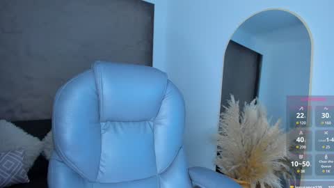 Snapshot of ivy_li chatting on 12/22/24, 02:27 Daniela online show from 12/22/24, 02:27