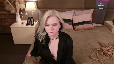 Ivy online show from 04/26/26, 09:07