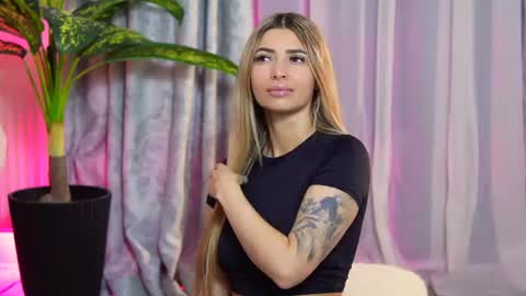 Ivy Myaa online show from 06/29/26, 01:12