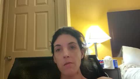 Snapshot of ivy_rose90 chatting on 10/07/25, 01:36 ivy_rose90 online show from 10/07/25, 01:36