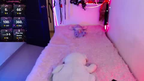 You can find more of me here  online show from 04/18/26, 04:11