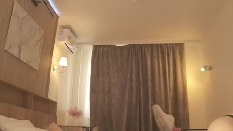 Ivy online show from 04/23/26, 03:19