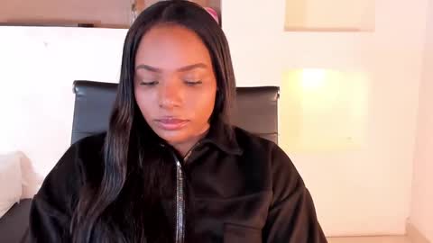 Snapshot of ivybliss8 chatting on 01/05/25, 12:21 i v y b l i s s online show from 01/05/25, 12:21